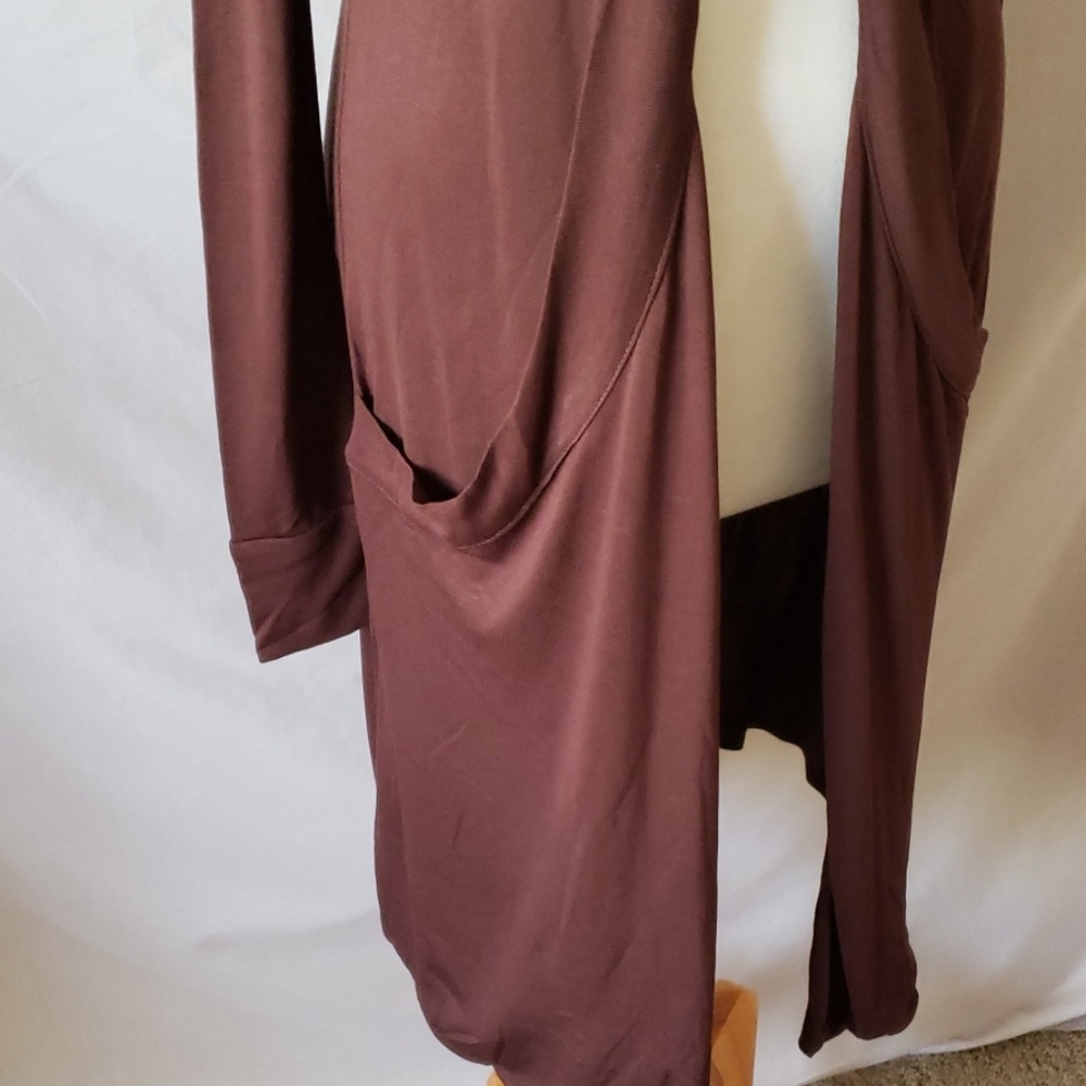 New Vertigo Paris Long Brown Sweater with Pockets - Picture 3 of 8